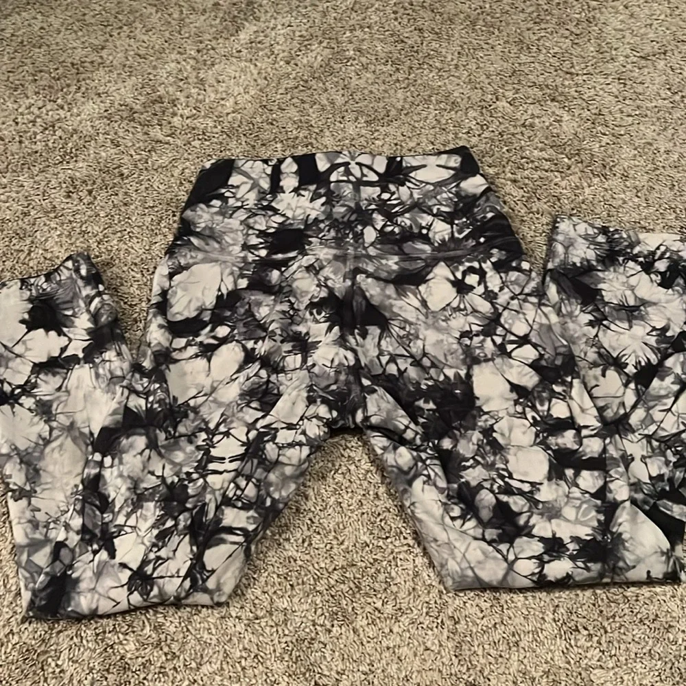 Lululemon wunder under high rise 25” - Picture 3 of 5